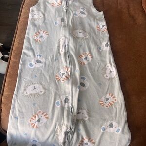 Halo sleep sac with Animal Print - Gray